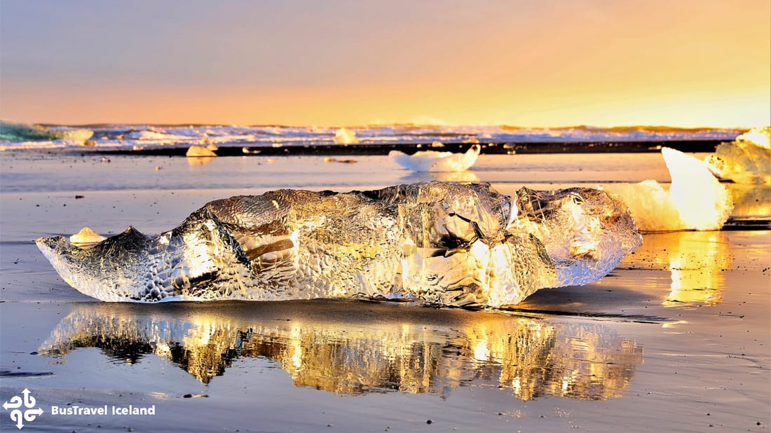 Glacier Lagoon (Jökulsárlón) & South Iceland Tour