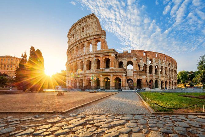 SEMI-PRIVATE TOUR OF COLOSSEUM AND ANCIENT ROME - MAXIMUM 15 PEOPLE