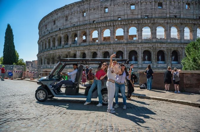 PRIVATE HALF DAY TOUR OF ROME WITH DRIVER AT YOUR DISPOSAL