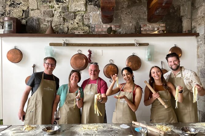 GENOESE COOKING LESSON AND PREPARATION OF GNOCCHI WITH PESTO AND CANESTRELLI