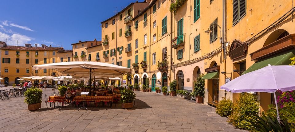 BOLOGNA DAY TRIP BY TRAIN: ITALY'S CAPITAL OF ARTS AND ITALIAN FOOD