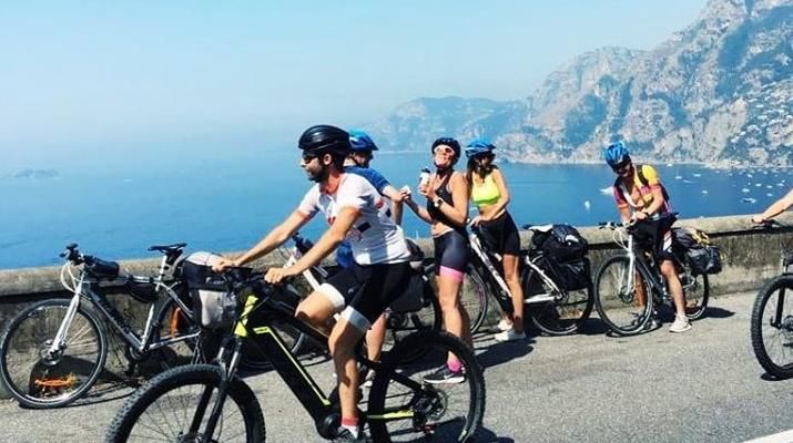 PANORAMIC BIKE TOUR OF THE AMALFI COAST WITH FREE TIME IN POSITANO