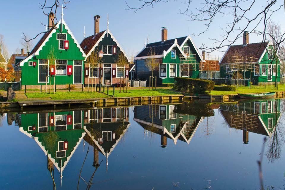 Zaanse Schans, Marken, Edam and Volendam Day Trip