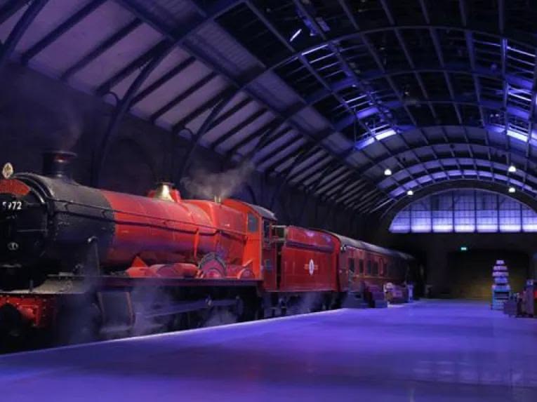 Harry Potter Warner Bros. Studio Tour London with Transport