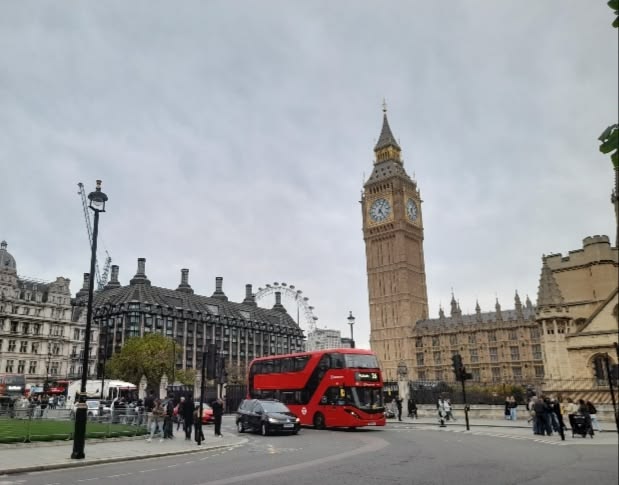 Welcome to London Guided Walking Tour