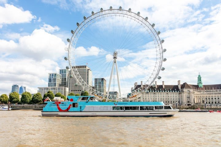 Lunch Cruise on the River Thames