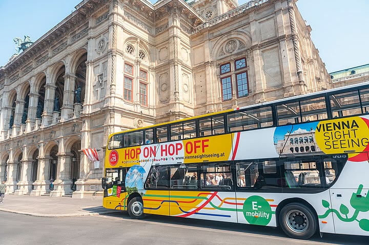 Vienna to Parndorf Shuttle Bus