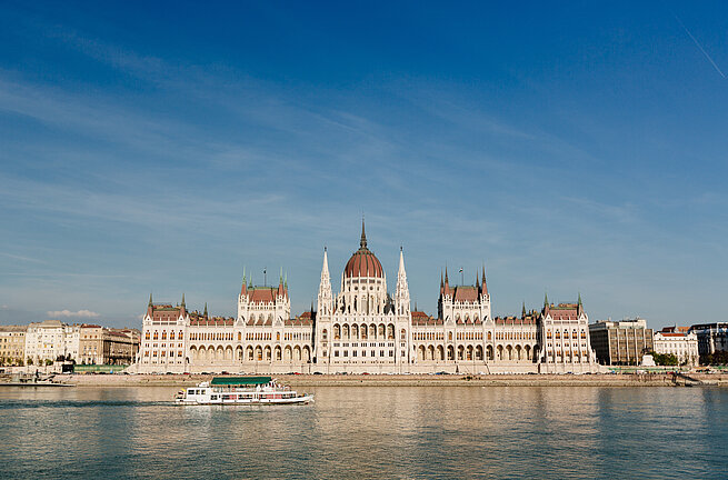 Vienna to Budapest: Day Trip by bus